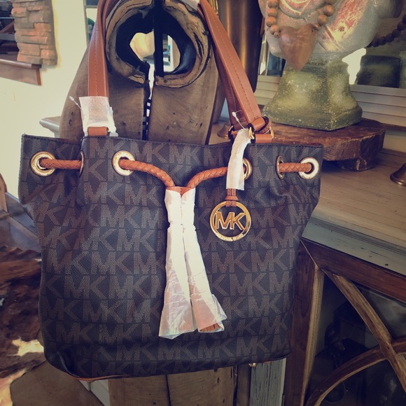 Michael Kors Handbags - Michael Kors